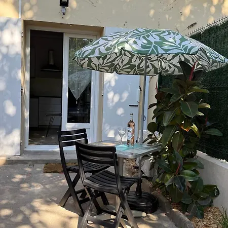 Studio-jardin Mourillon * Тулон