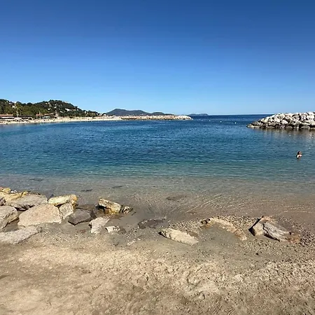 Studio-jardin Mourillon Apartamento Toulon